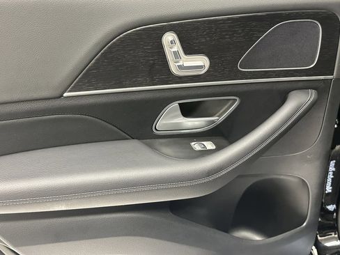 Certified 2025 Mercedes-Benz GLE 350 4MATIC w/ 3rd Row Seat Package image 24
