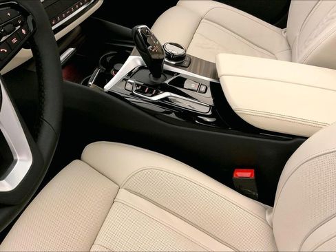 Certified 2023 BMW 530i xDrive w/ Executive Package AWD/4WD image 22