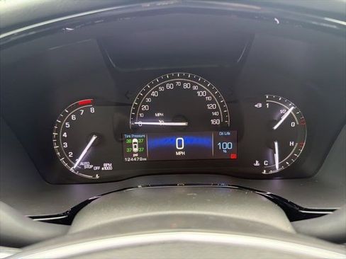 Used 2017 Cadillac XT5 Luxury w/ Driver Awareness Package AWD/4WD image 28