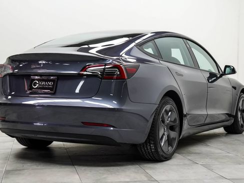 Used 2023 Tesla Model 3 Standard Range RWD image 11