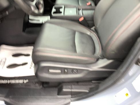 Used 2025 Honda Odyssey Sport-L image 43
