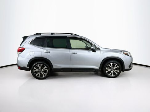 Used 2024 Subaru Forester Limited AWD/4WD image 10