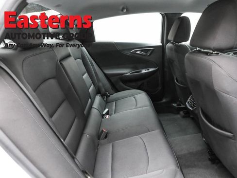 Used 2020 Chevrolet Malibu LT image 23