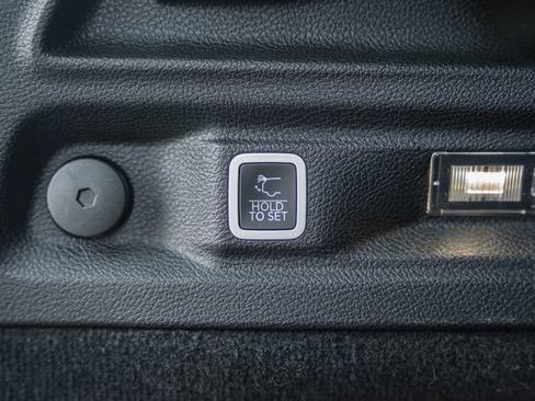 Used 2023 Jeep Grand Cherokee L Summit w/ Advanced Protech Group IV AWD/4WD image 16