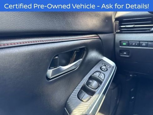 Used 2025 Nissan Sentra SR w/ SR Premium Package FWD image 16