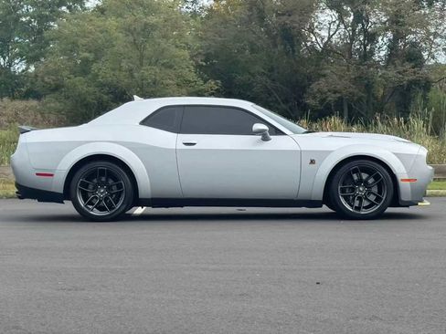 Used 2019 Dodge Challenger R/T Scat Pack image 4