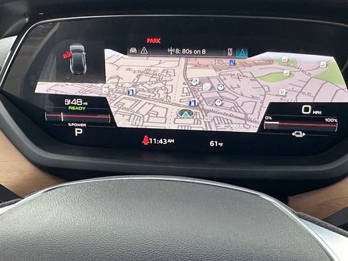 Used 2023 Audi e-tron GT Prestige image 13