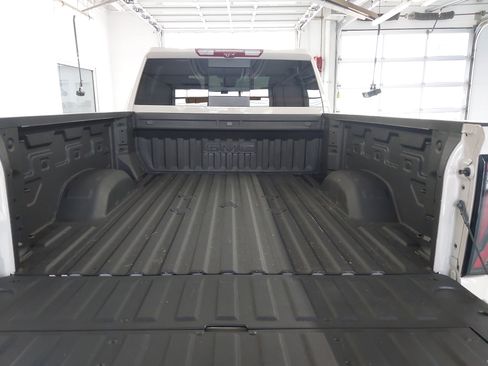 Used 2026 GMC Sierra 2500 AT4 w/ AT4 Premium Plus Package AWD/4WD image 27