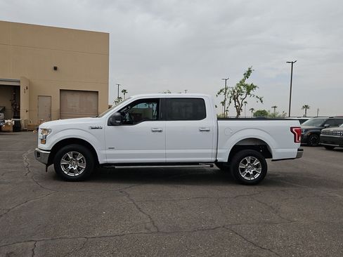 Used 2017 Ford F150 XLT w/ Equipment Group 301A Mid RWD image 9