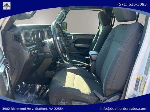 Used 2020 Jeep Gladiator Sport w/ Quick Order Package 24S AWD/4WD image 24
