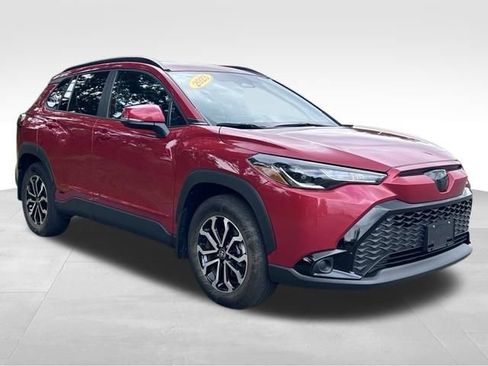 Used 2023 Toyota Corolla Cross AWD Hybrid w/ Moonroof Package image 8