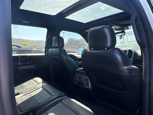Used 2019 Ford F150 Raptor w/ Equipment Group 802A Luxury AWD/4WD image 8