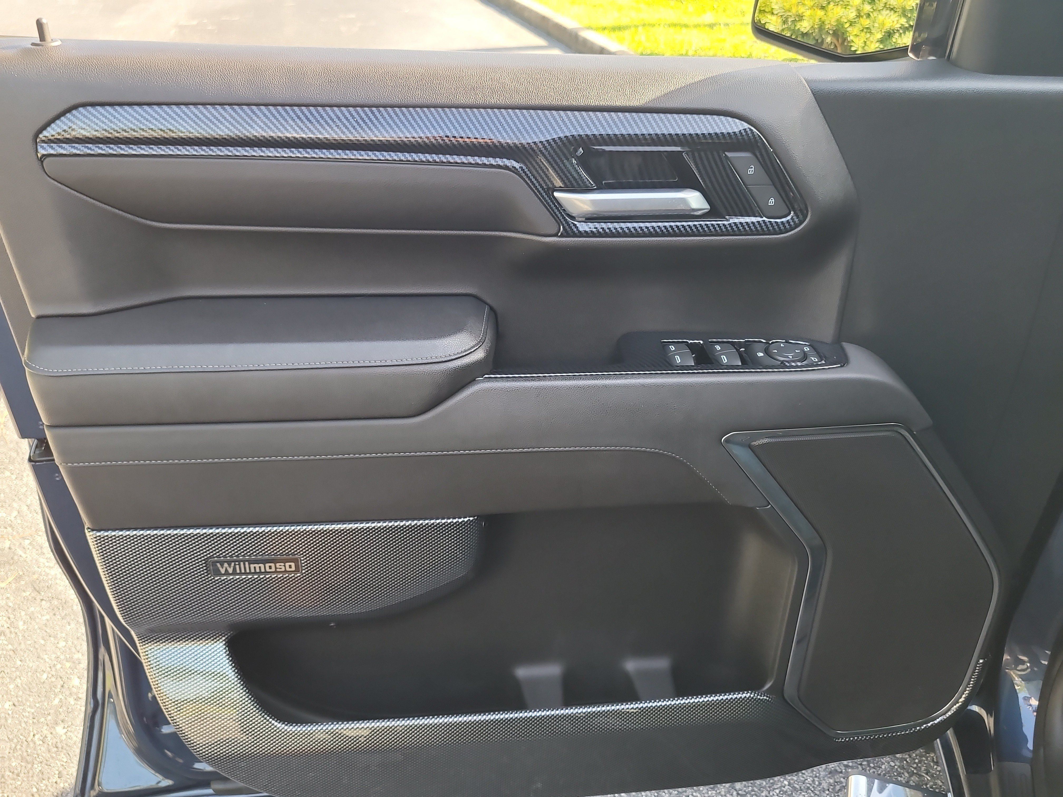 Used 2023 Chevrolet Silverado 1500 LT AWD/4WD image 15