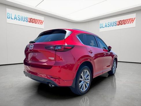 Used 2023 MAZDA CX-5 Signature AWD/4WD image 3