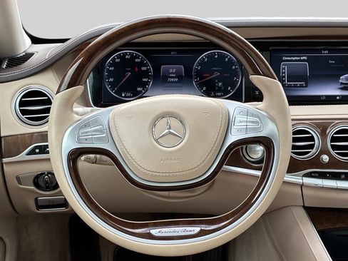 Used 2017 Mercedes-Benz S 550 4MATIC Sedan image 19