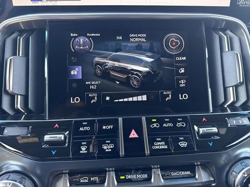 Used 2023 Lexus LX 600 F Sport w/ Accessory Package (Z1) image 20