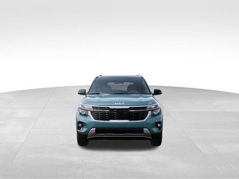 New 2026 Kia Seltos S AWD/4WD image 2