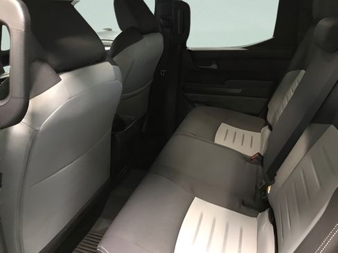 Certified 2025 Toyota Tacoma TRD Sport AWD/4WD image 12