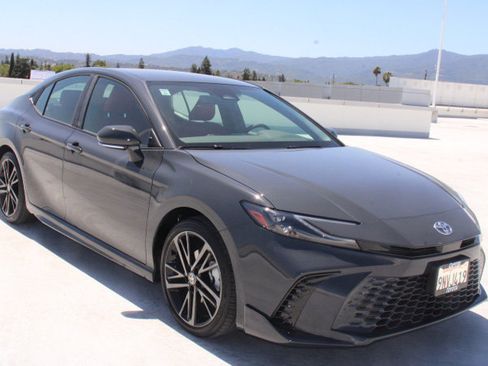 Certified 2025 Toyota Camry XSE FWD image 2