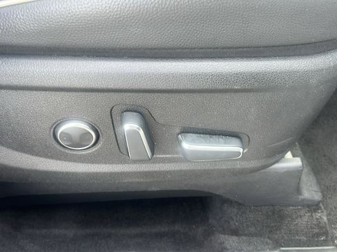 Used 2024 Hyundai Palisade Limited image 22