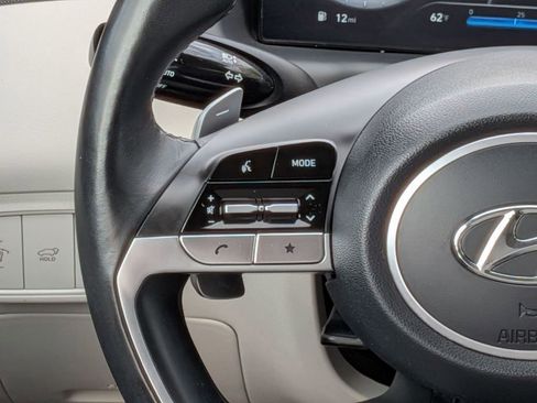 Certified 2023 Hyundai Tucson Limited image 18