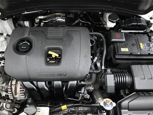 Used 2022 Kia Seltos S image 29