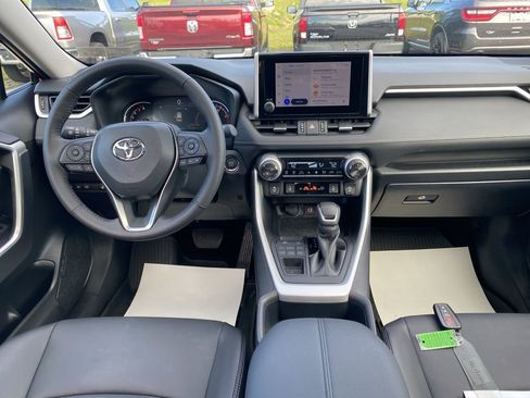 Used 2025 Toyota RAV4 XLE Premium w/ Weather Package AWD/4WD image 23
