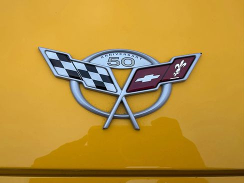 Used 2003 Chevrolet Corvette Coupe w/ Preferred Equipment Group image 36