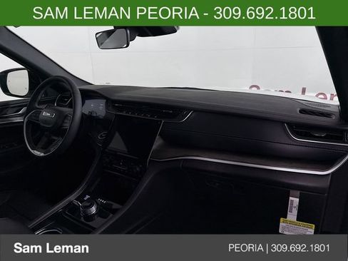 New 2025 Jeep Grand Cherokee Limited image 29