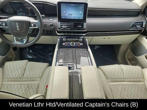 Used 2021 Lincoln Navigator Black Label AWD/4WD image 11