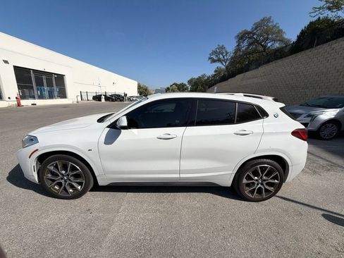 Used 2023 BMW X2 sDrive28i w/ Edition Goldplay FWD image 2