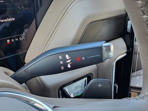 New 2026 GMC Yukon XL Denali w/ Sun & Power Step Package image 24