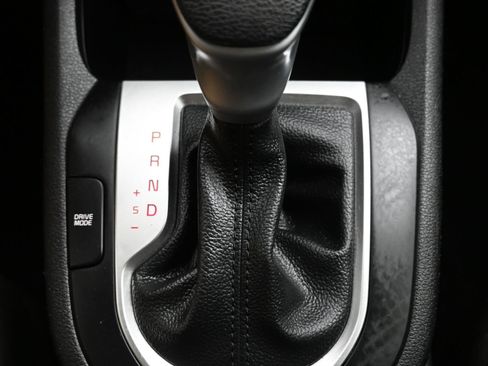 Used 2023 Kia Forte LXS w/ LXS Technology Package FWD image 19