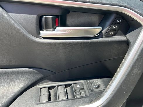 Used 2023 Toyota RAV4 XLE Premium FWD image 13