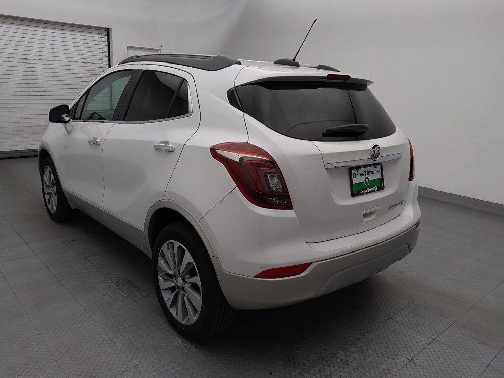 Used 2020 Buick Encore Preferred AWD/4WD image 5