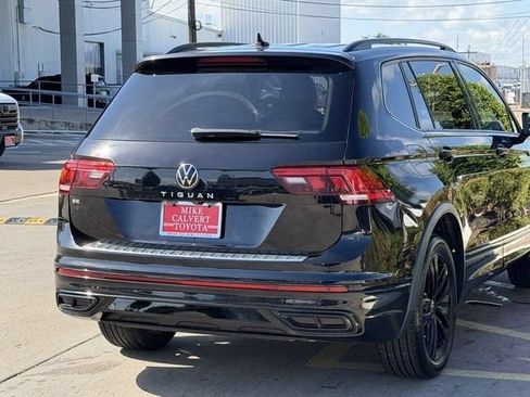 Used 2022 Volkswagen Tiguan SE R-Line FWD image 7