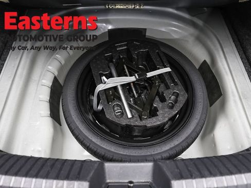 Used 2025 Volkswagen Jetta Sport FWD image 21