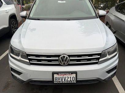 Used 2018 Volkswagen Tiguan SEL