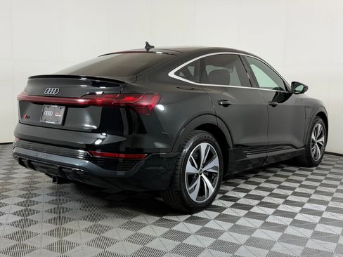 Certified 2024 Audi Q8 e-tron Premium Plus w/ Premium Plus Package AWD/4WD image 9