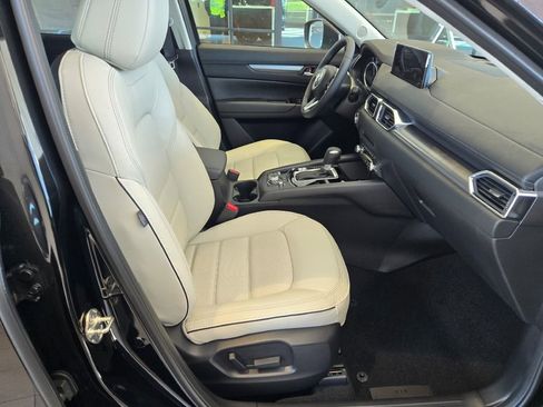 New 2025 MAZDA CX-5 AWD 2.5 S w/ Preferred Package image 3