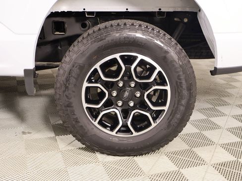 Used 2022 Ford F150 XLT w/ Equipment Group 302A High image 19