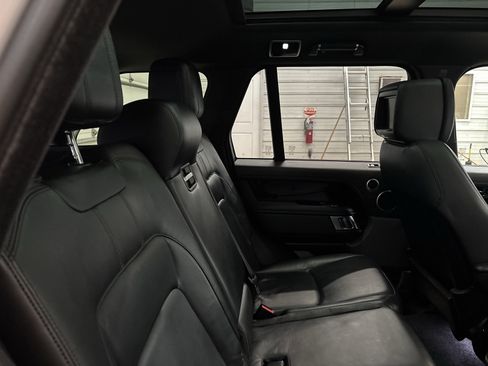 Used 2018 Land Rover Range Rover image 33
