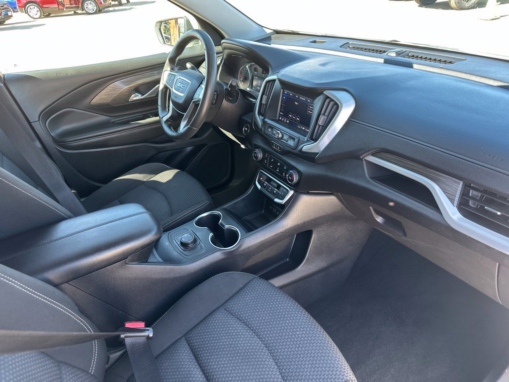 Certified 2024 GMC Terrain SLE AWD/4WD image 30