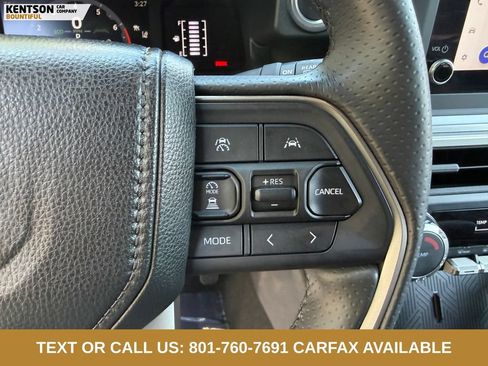 Used 2026 Toyota 4Runner SR5 AWD/4WD image 16