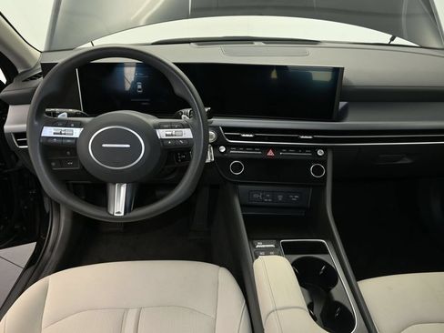 Used 2025 Hyundai Sonata SEL FWD image 19