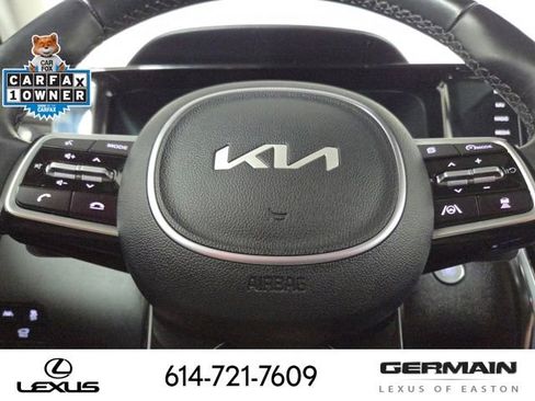 Used 2023 Kia Sorento SX AWD/4WD image 25