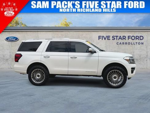 Used 2023 Ford Expedition Platinum RWD image 10