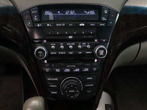 Used 2010 Acura MDX w/ Technology & Entertainment image 23