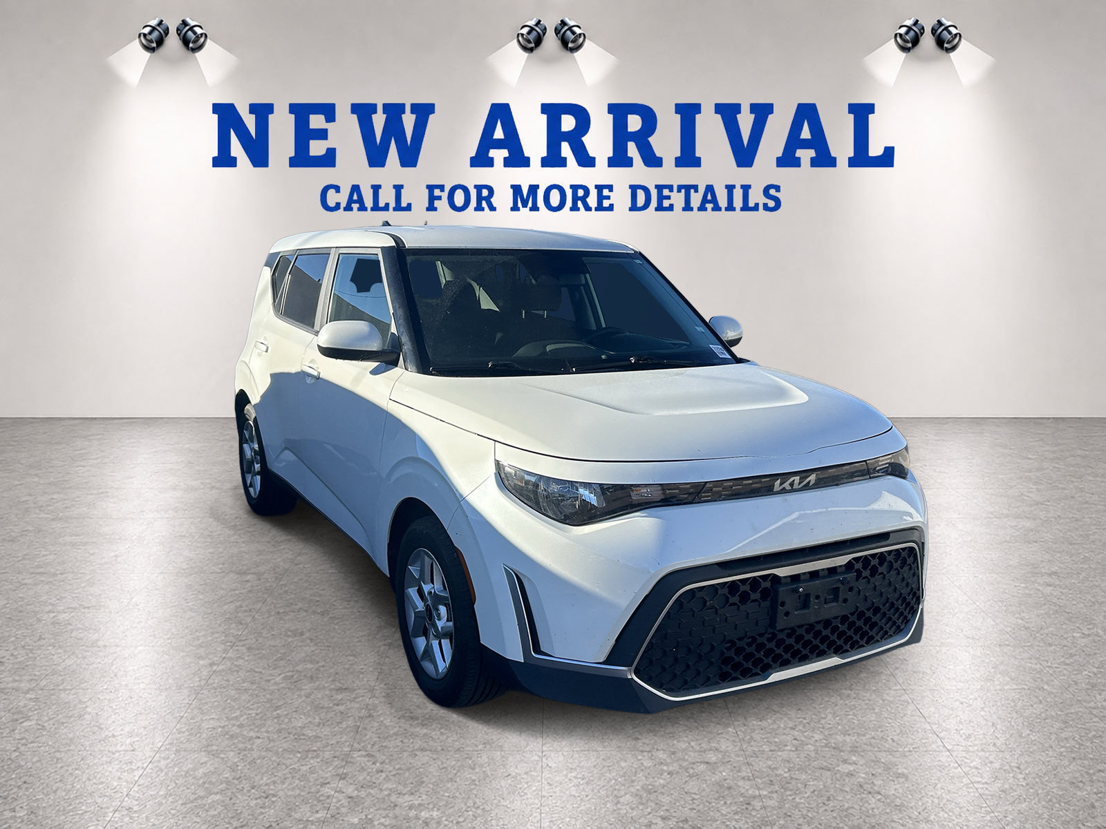 Used 2023 Kia Soul LX w/ LX Technology Package FWD image 5