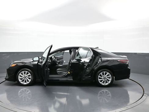 Certified 2023 Toyota Camry LE image 42